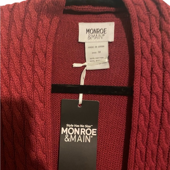 Monroe & Main Knit Cardigan - Picture 3 of 3